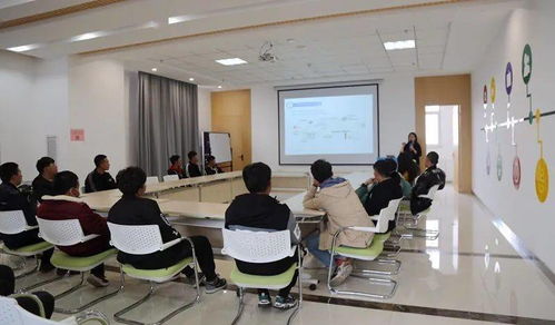 朋友式教學，親人般關懷——和林格爾新區軟件與信息服務專業認知實習側記